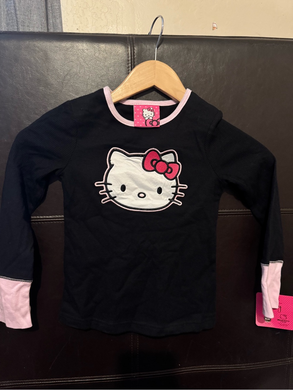 New Hello Kitty Black & Pink Long-Sleeve Kids Top-Size 6